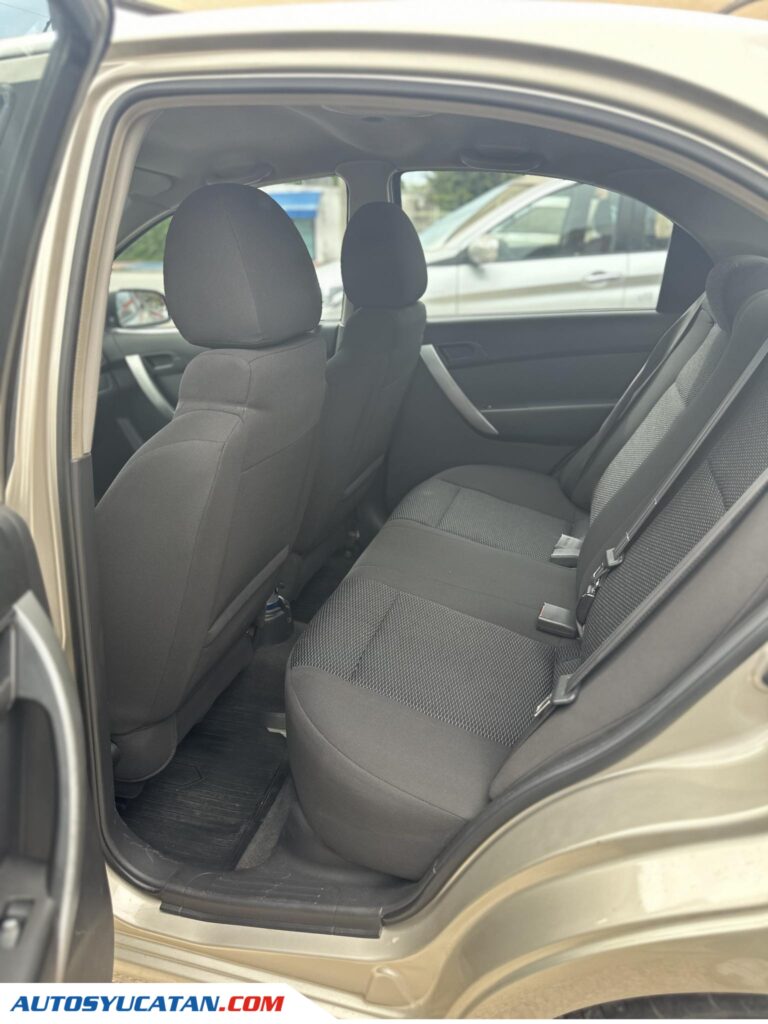CHEVROLET AVEO LT 2013