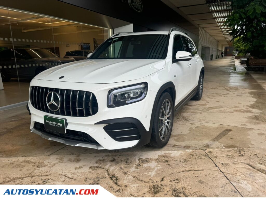 MERCEDES BENZ GLB 35 AMG (2023)