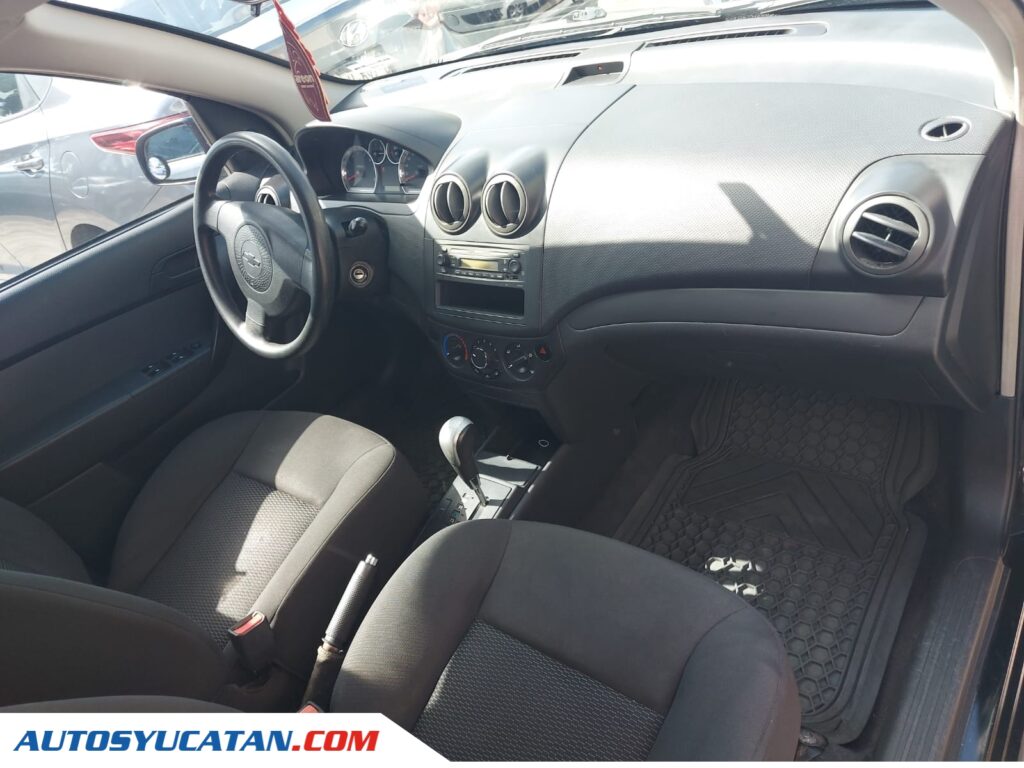 Aveo LS Automático 2015