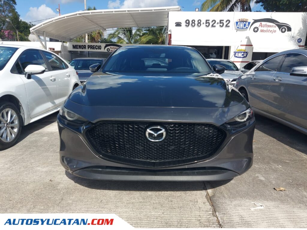 Mazda 3 HB Automático 2021