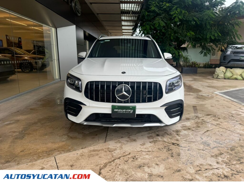 MERCEDES BENZ GLB 35 AMG (2023)
