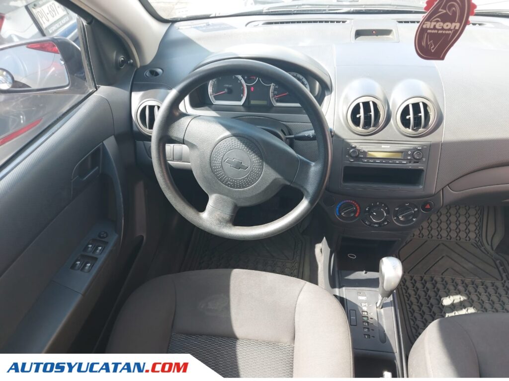 Aveo LS Automático 2015