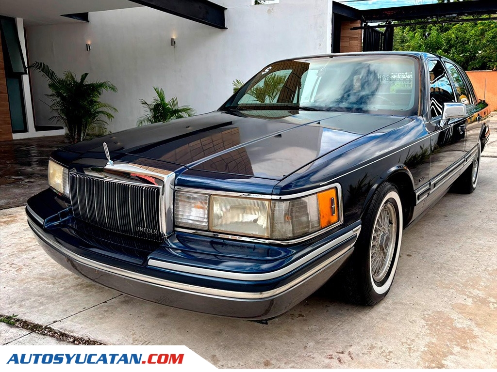 Lincoln Town Car 1991