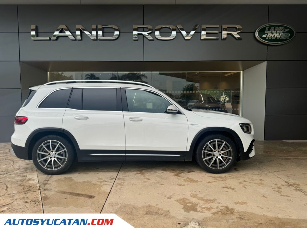 MERCEDES BENZ GLB 35 AMG (2023)