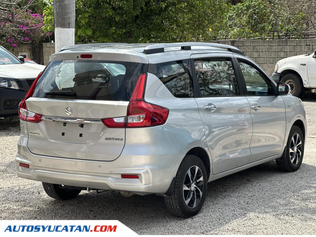 SUZUKI ERTIGA 2022