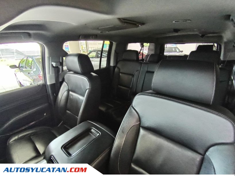 CHEVROLET SUBURBAN LT 2019