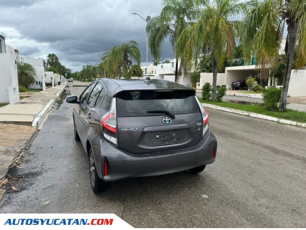 Toyota Prius C Hibrido 2019
