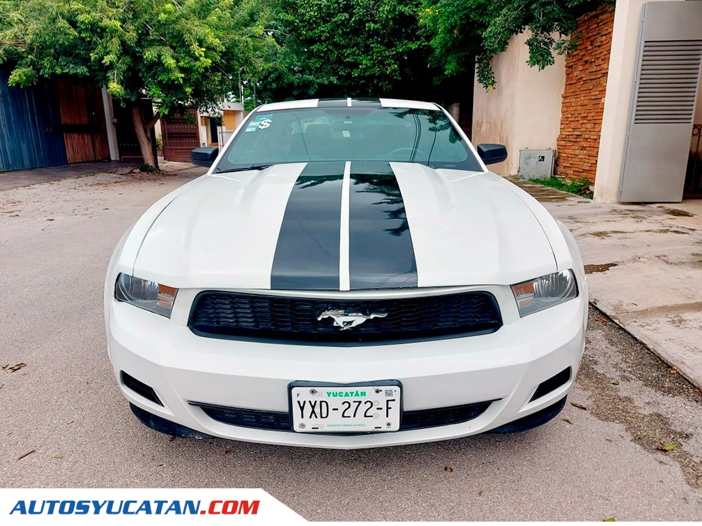Ford Mustang V6 2012