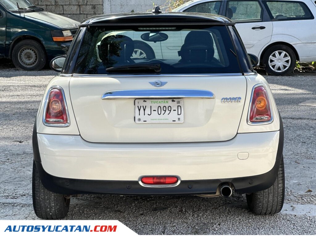 MINI COOPER 2010