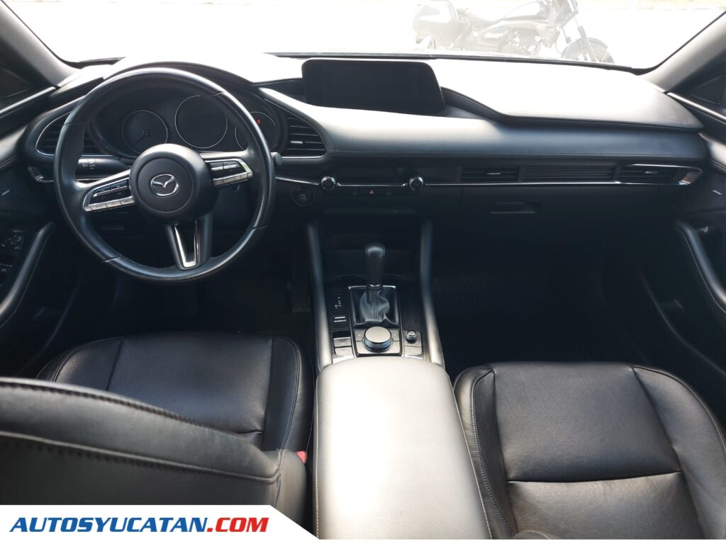 Mazda 3 HB Automático 2021