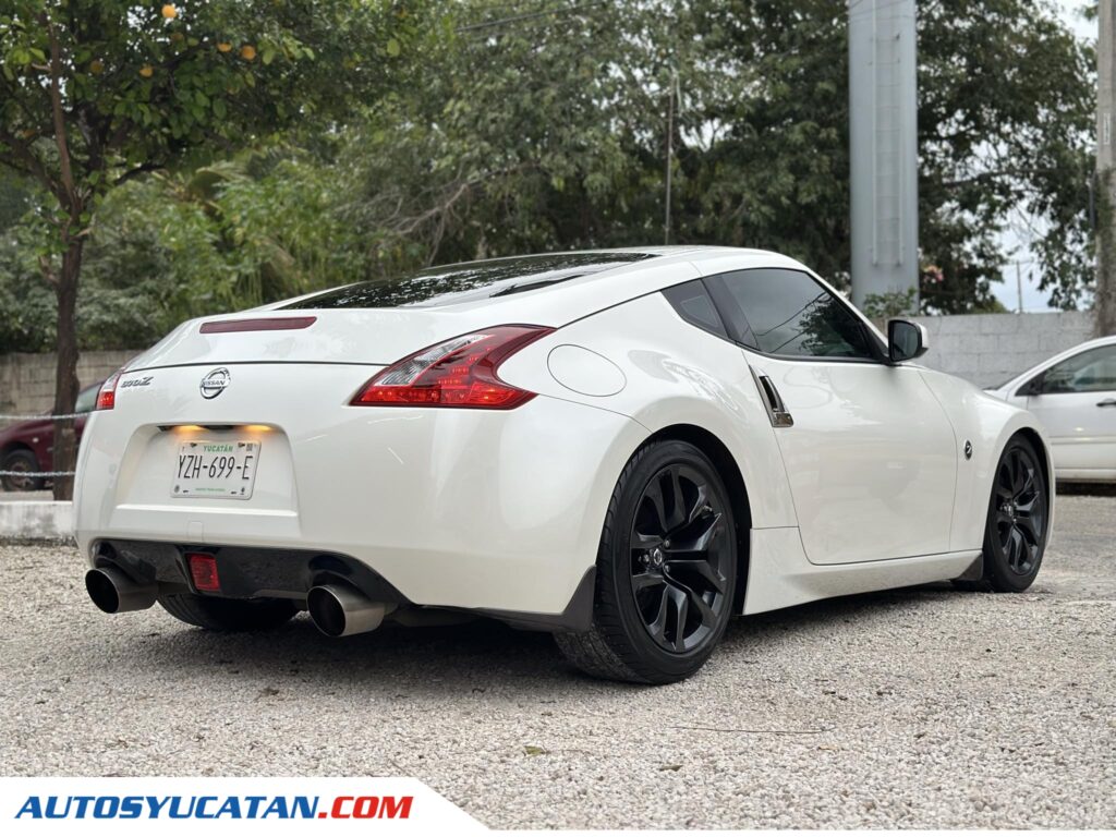 INMACULADO NISSAN 370Z 2018