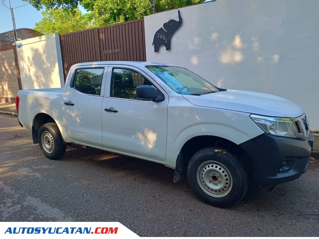 Nissan NP 300 2019 muy cuidada
