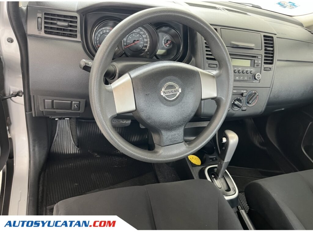 NISSAN TIIDA 2018