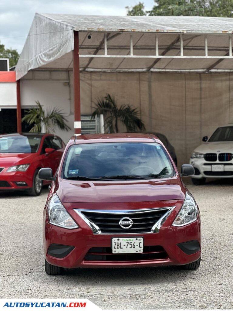 NISSAN VERSA ESTANDAR 2018
