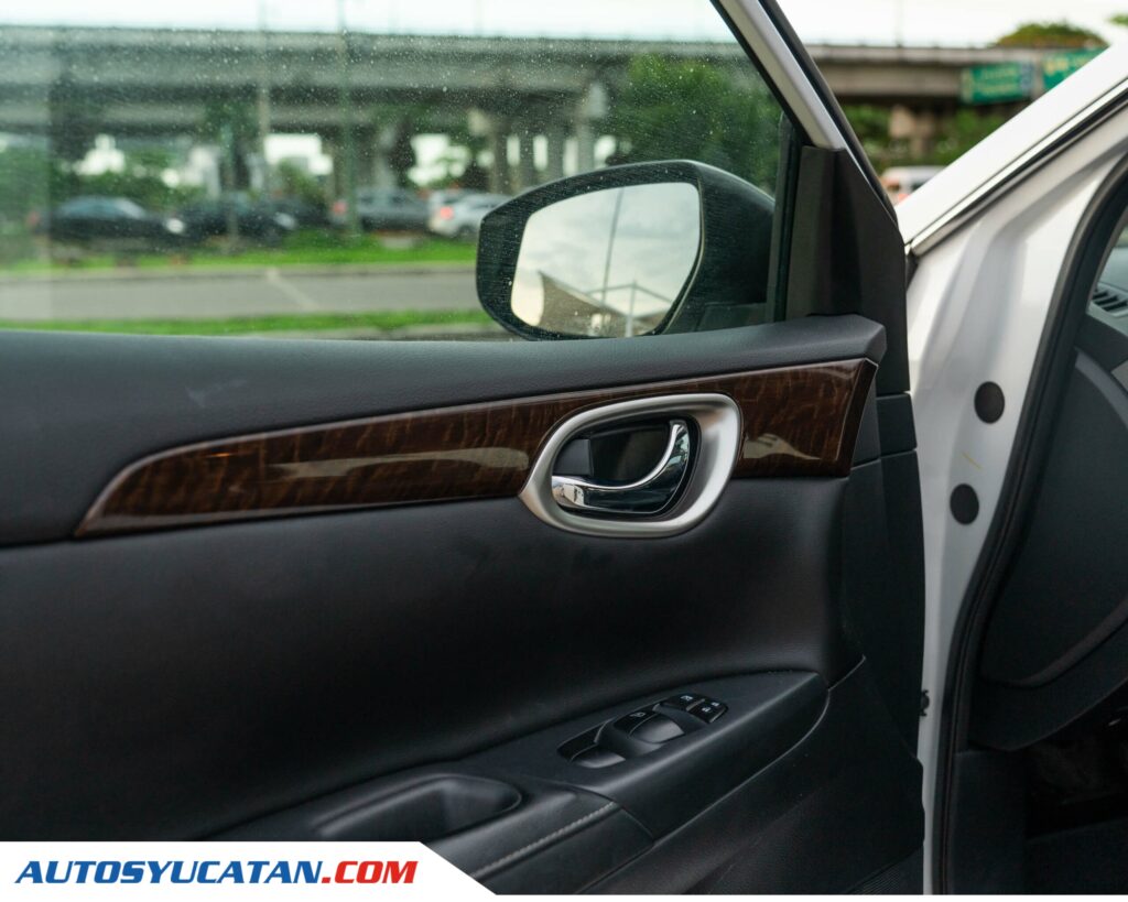 Nissan Sentra 2016