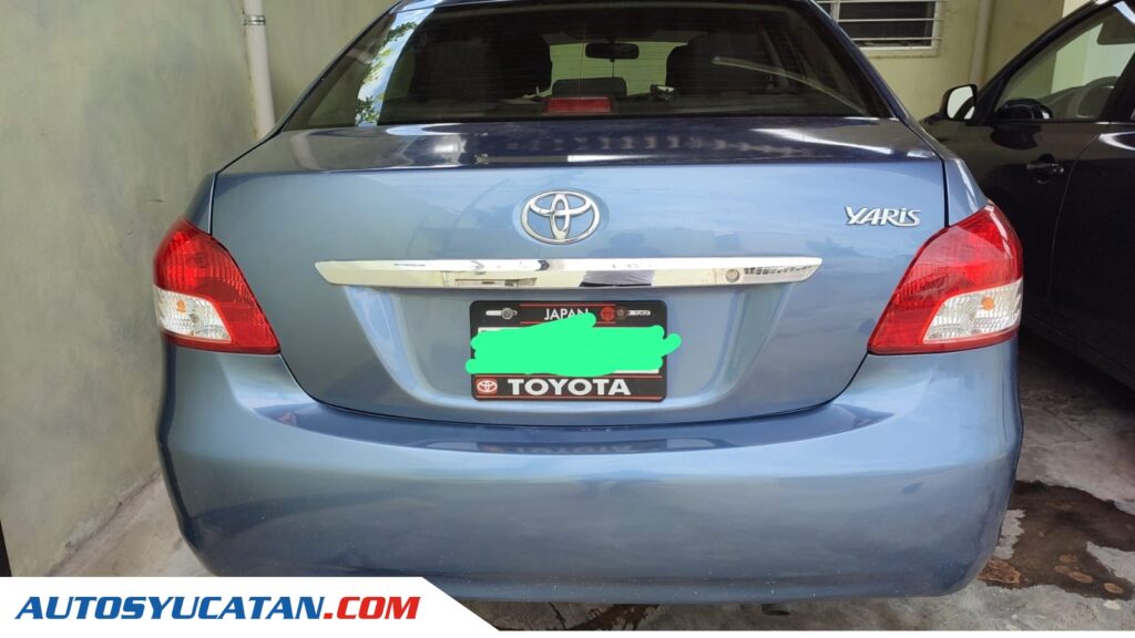 Yaris Premium 2015