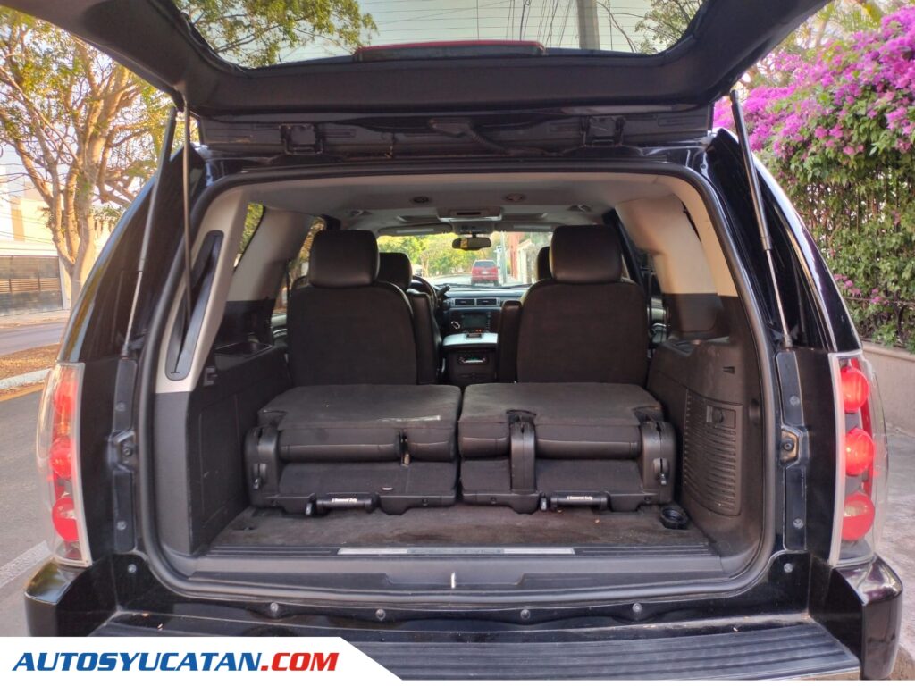 Yukon Denali 2011
