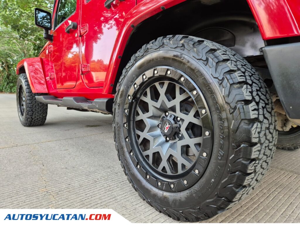 Jeep Wrangler Unlimited Sahara 2010