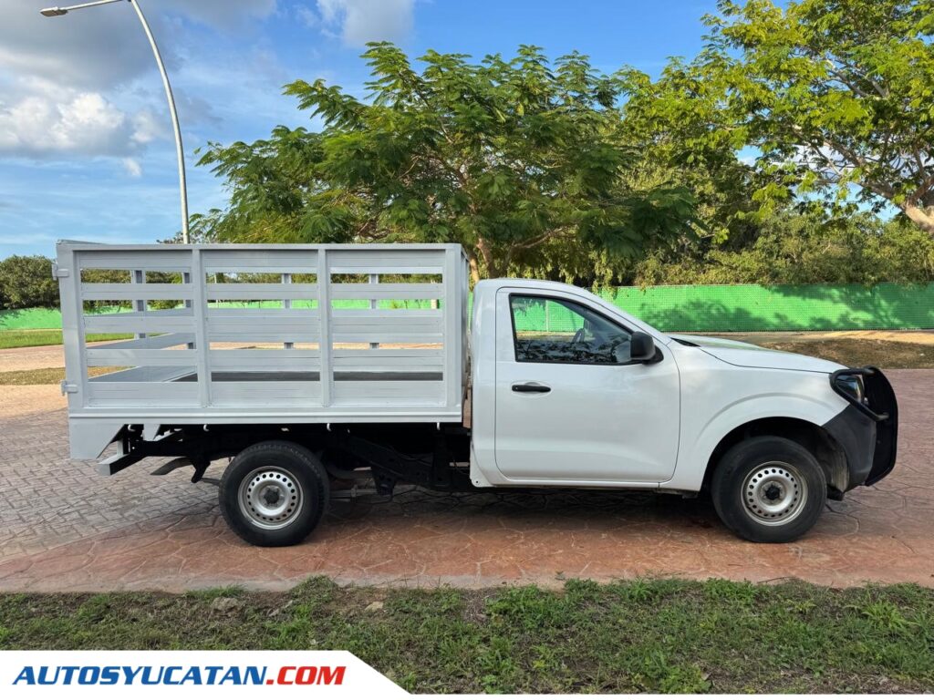 Nissan Estaca NP300 STD 2018