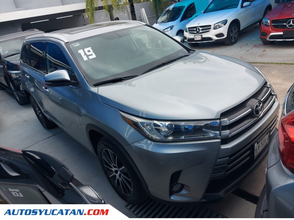 Toyota Highlander 2019