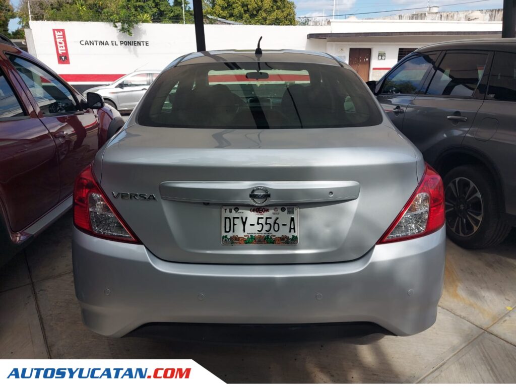 Nissan Versa 2017