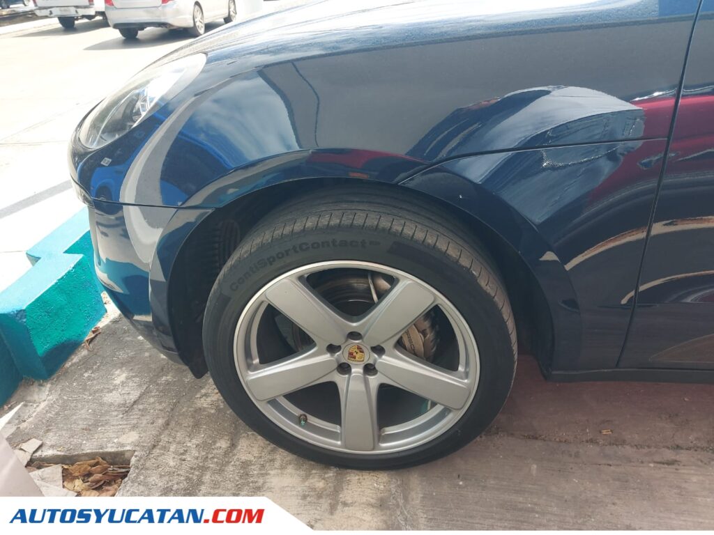 Porsche Macan 2015