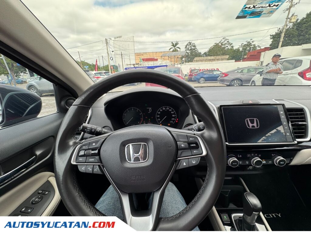 Honda City Touring 2024