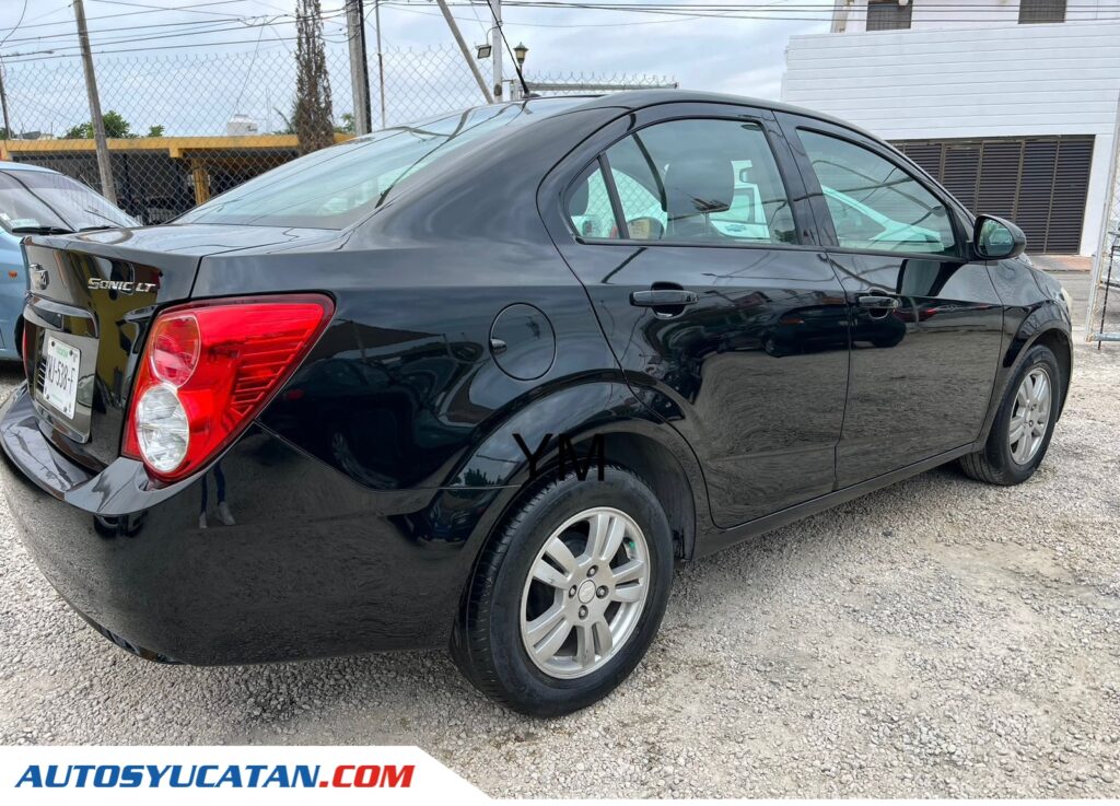 Chevrolet Sonic LT 2016