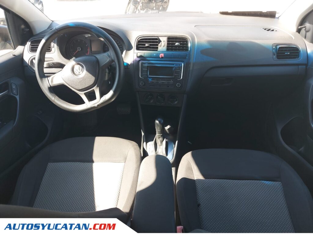 Volkswagen Vento Comfortline 2018
