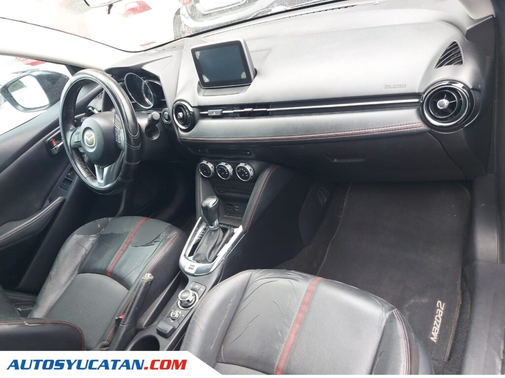 Mazda 2 2016