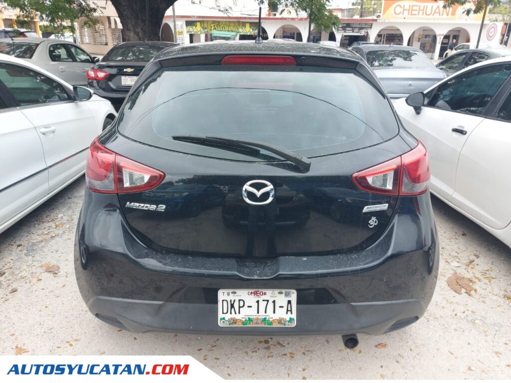 Mazda 2 2016