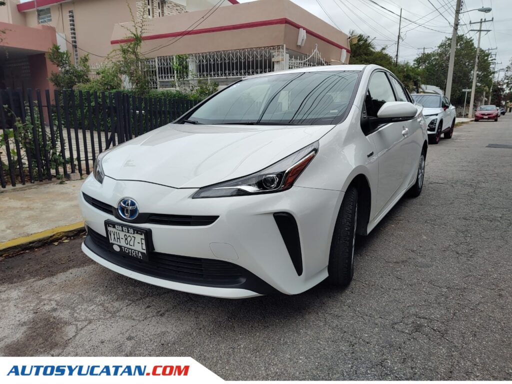 Toyota Prius Base 2019