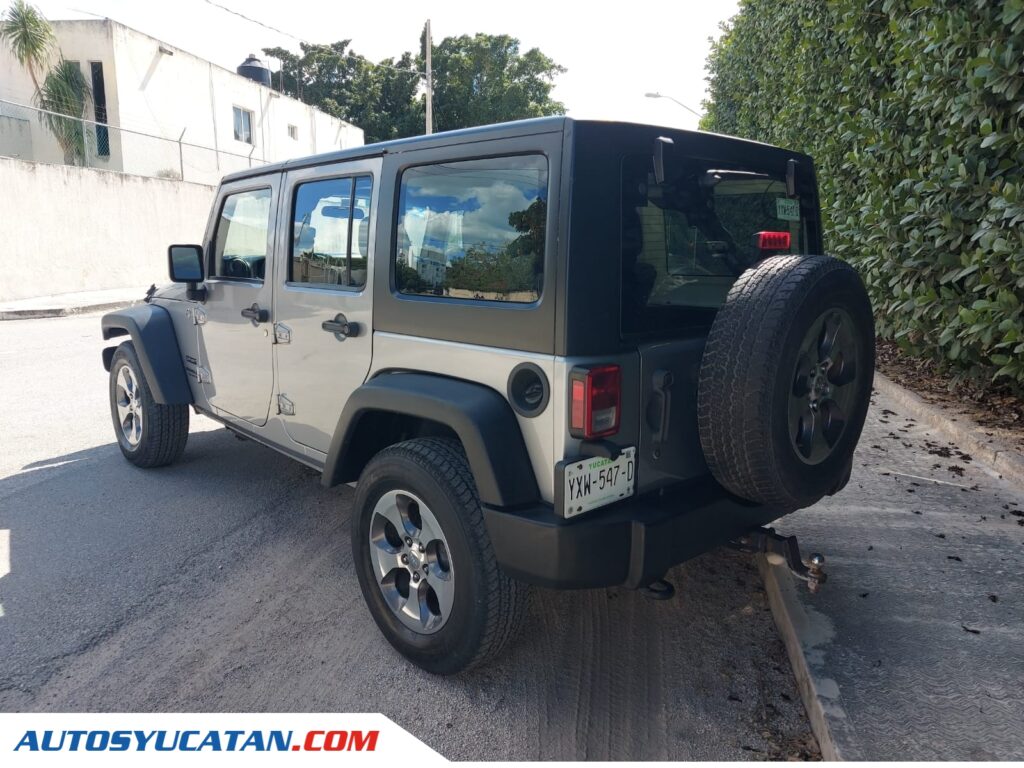 Jeep Wrangler Unlimited Sport 2015
