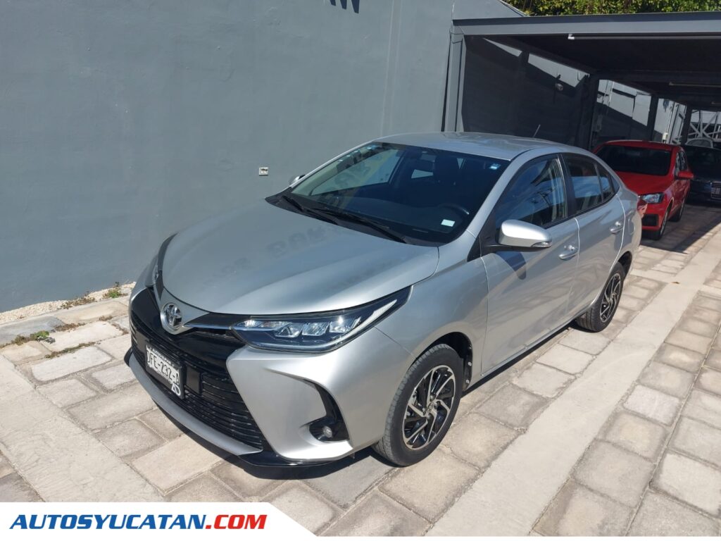 Toyota Yaris S 2022