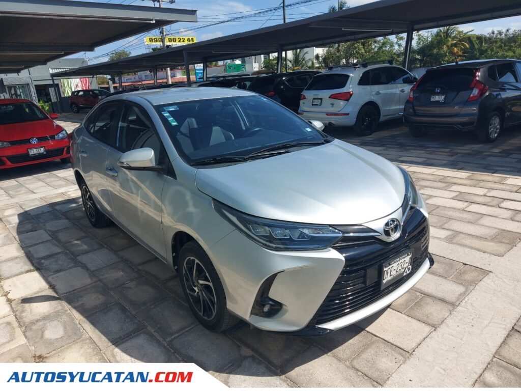 Toyota Yaris S 2022