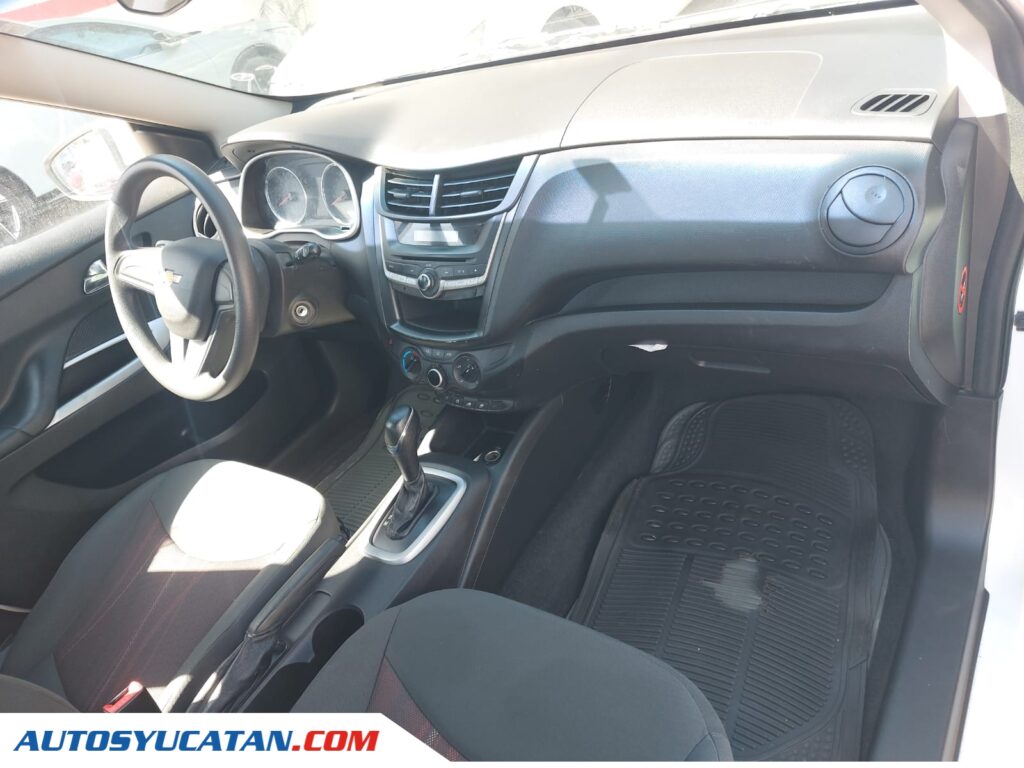Chevrolet Aveo automático 2022