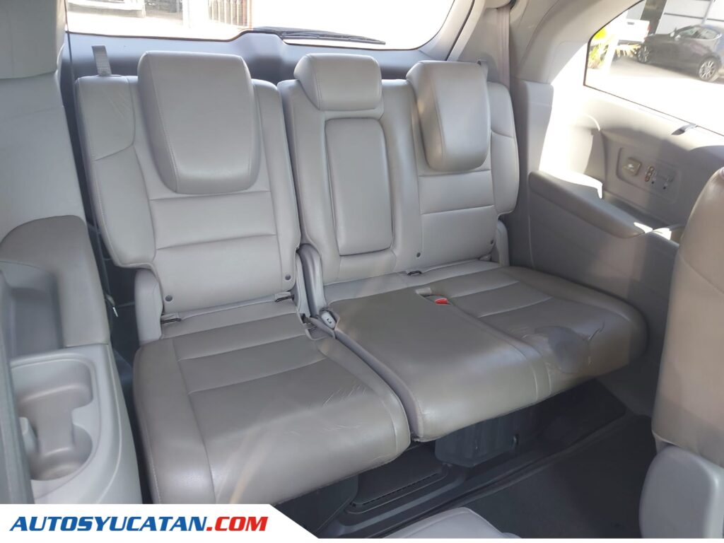 Honda Odyssey Touring 2013