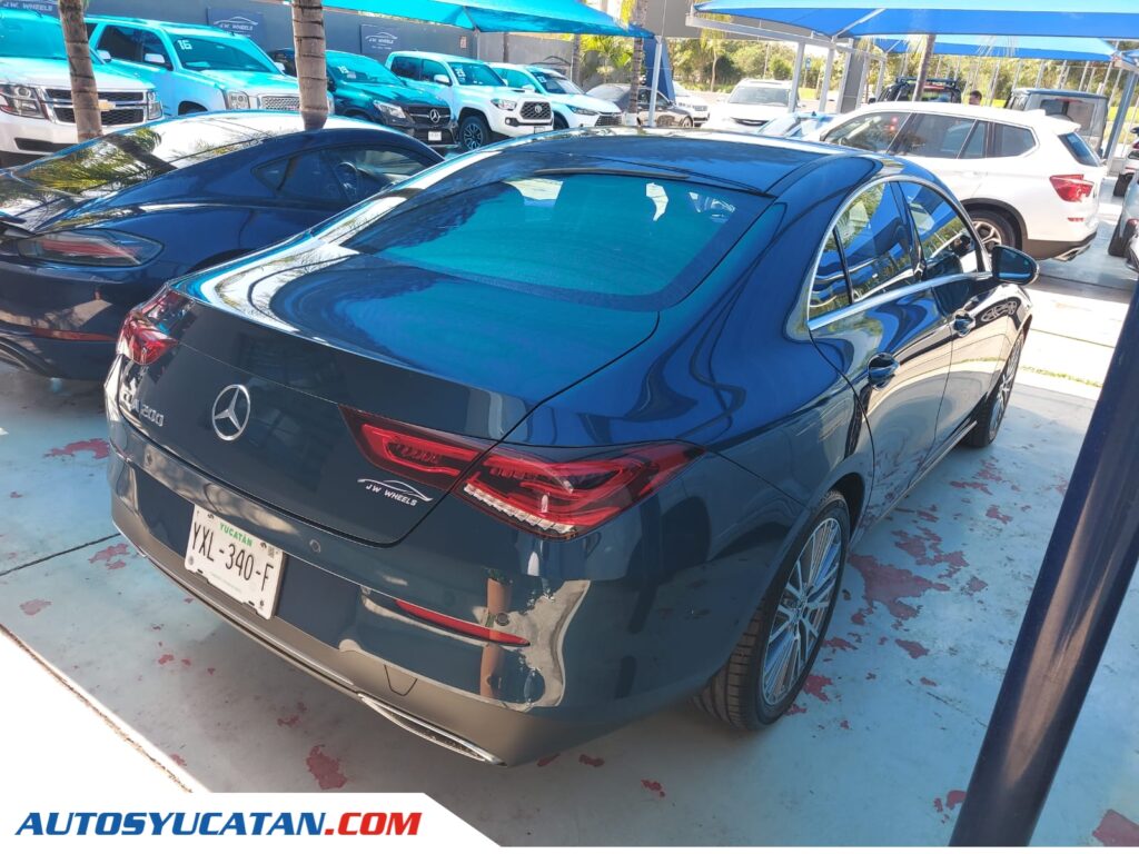 Mercedes Benz CLA 200 2023