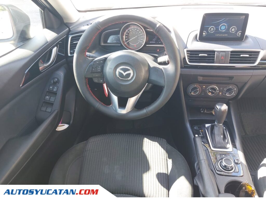 Mazda 3 2015