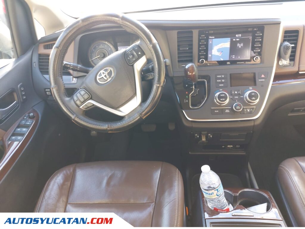 Toyota Sienna Limited 2019