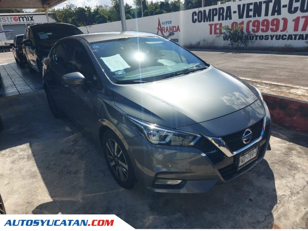 Nissan Versa Advance 2020 Standard
