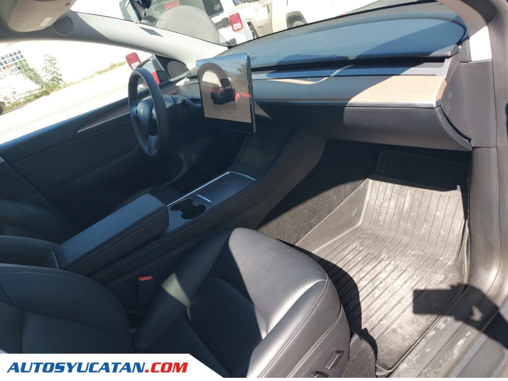 Tesla Model Y Performance 2023