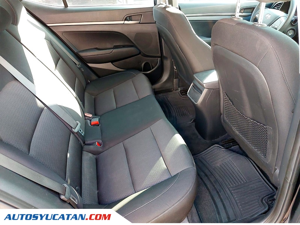 Hyundai Elantra GLS 2017
