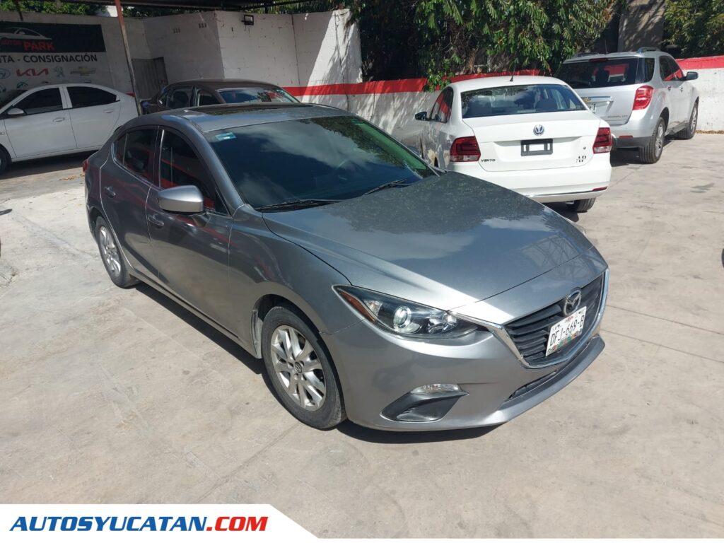 Mazda 3 2015 Standard