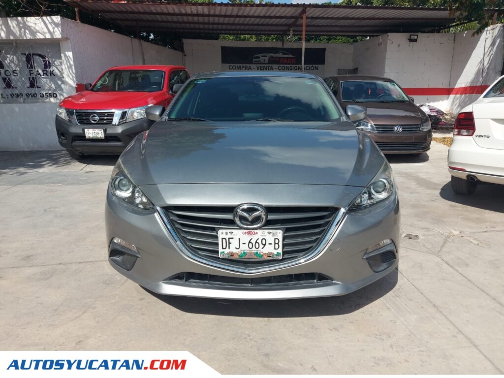 Mazda 3 2015 Standard