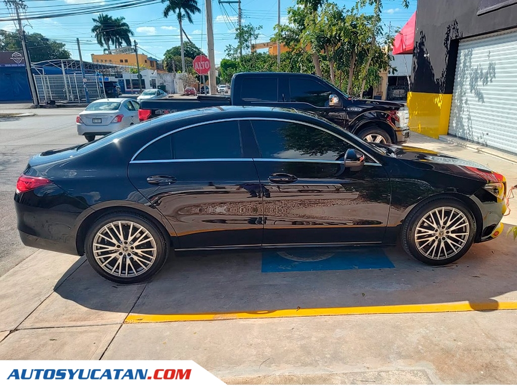 Mercedes Benz CLA 200 2021