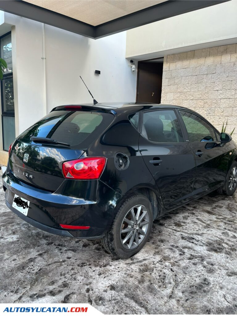Seat Ibiza 2.0 blitz Itech , Mt ,Hatchback, 2015