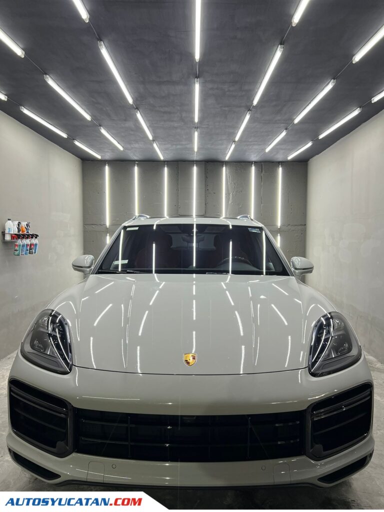 PORSCHE Cayenne TURBO 2022