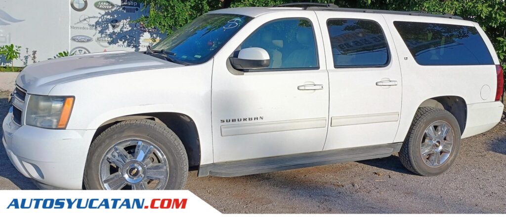 Chevrolet Suburban 2010