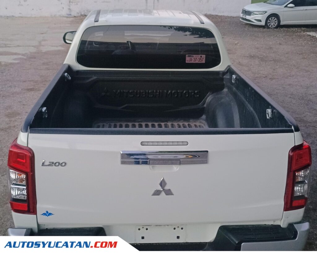 Mitsubishi L200 2022